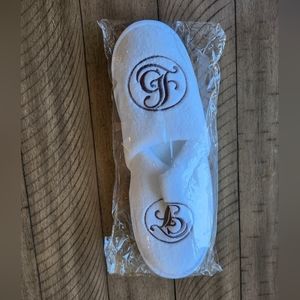 Disney Grand Floridian Resort & Spa White Slippers with GF Logo NEW